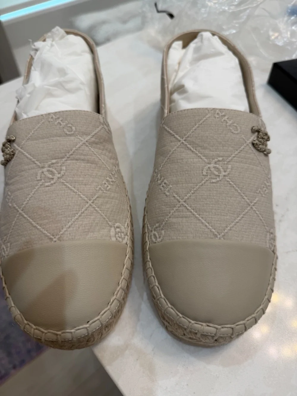 Chanel size 42 beige leather espadrilles